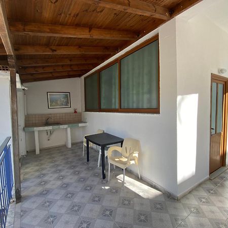 Angelview Apartments Himare Quarto foto